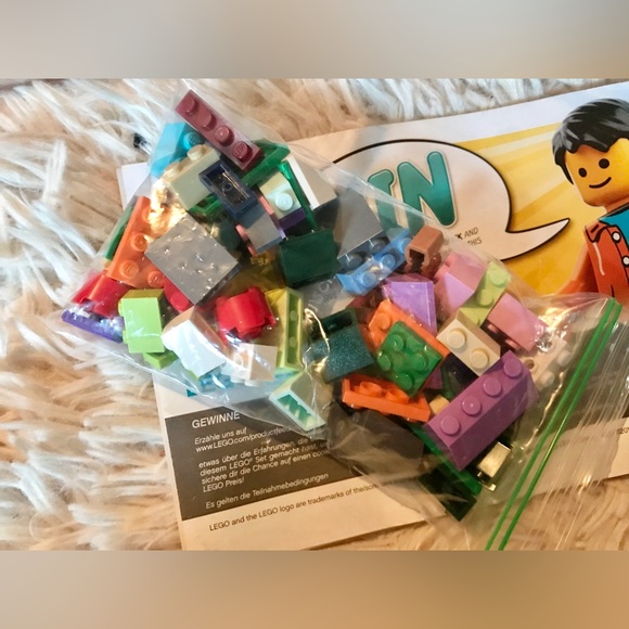 1600+ Pieces LEGO 10704 Classic Creative Brick Sets Building Blocks Booklet - Picture 13 of 16